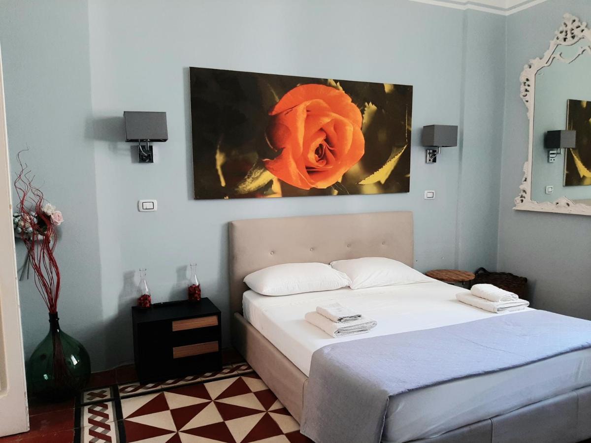 Dimora " Le Rose " Apartment Лече Екстериор снимка